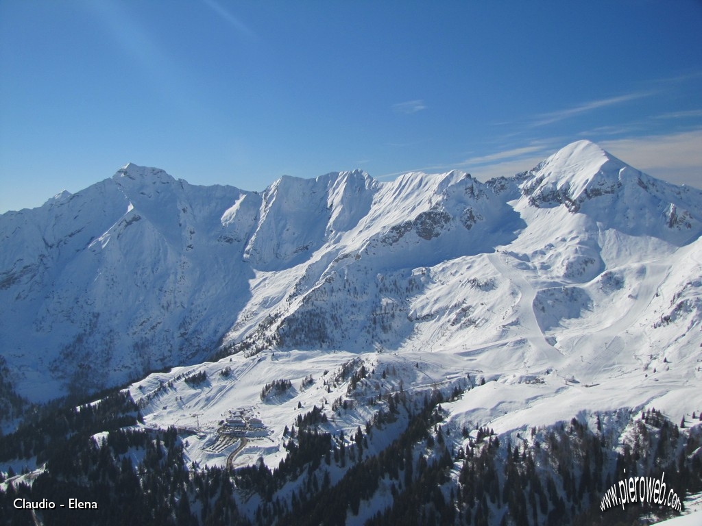 05 Panorama su Pegherolo, Cavallino e Cavallo.JPG